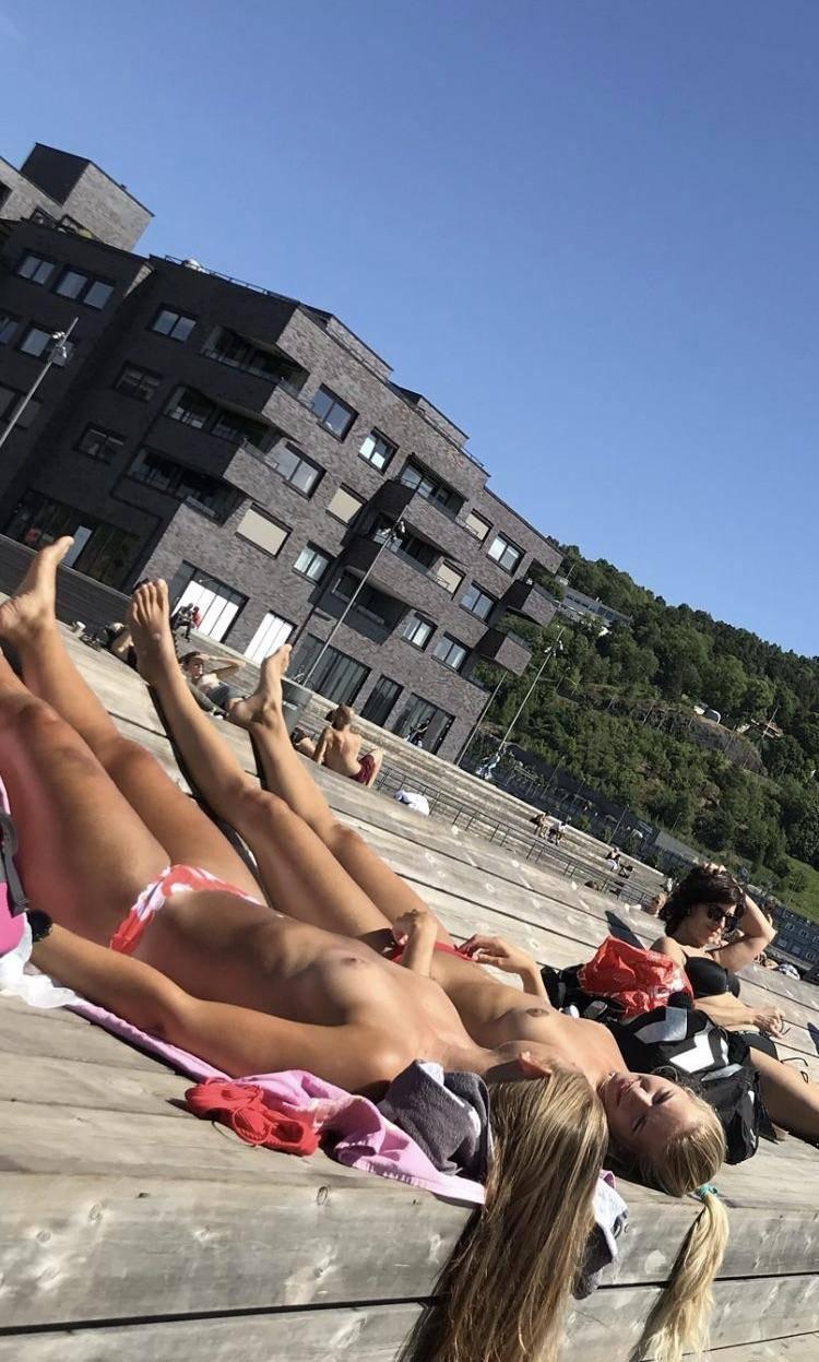 aino_vip85 alasti - Vuodetut kuvat